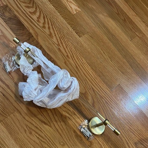 Anthropologie or Mikayla Lucite Towel Bar Size 18” NIB - Picture 9 of 16